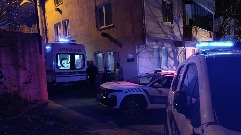 Bursa'da silah sesleri; Arkadaşını vurdu...