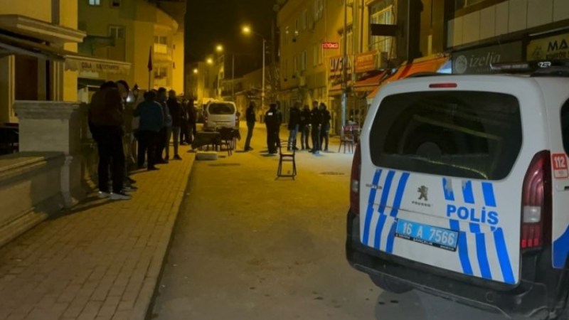 Bursa'da silah sesleri; Kahvehaneye kurşun yağdırdılar