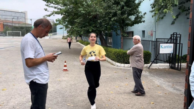 Bursa'da sınav yerini karıştırdı, panik yaşandı!