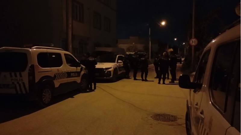 Bursa'da şüpheli kaçtı, polis yakaladı!