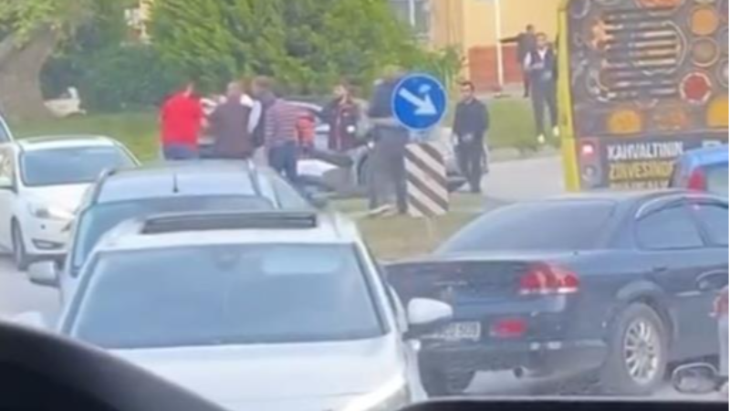 Bursa'da sürücüler tekme tokat birbirine girdi