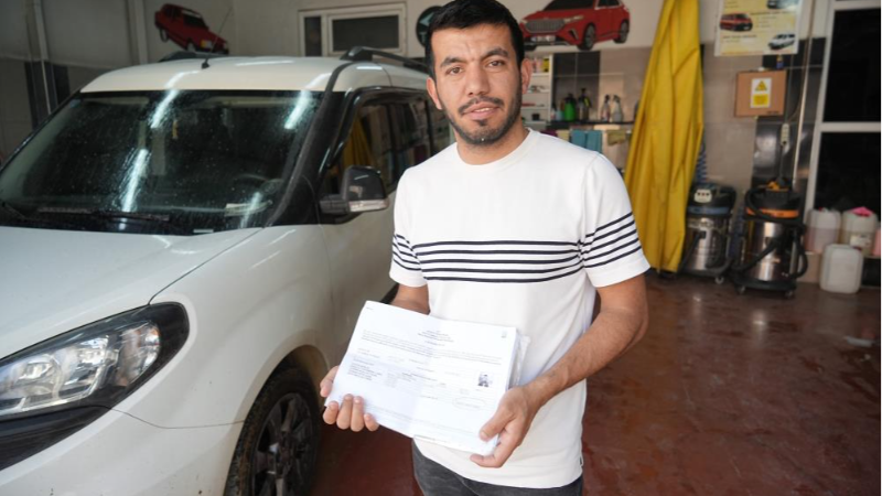 Bursa'da talihsiz genç dolandırıcıların hedefi oldu
