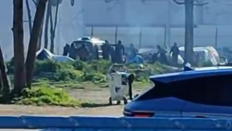 Bursa'da tekmeler havada uçuştu