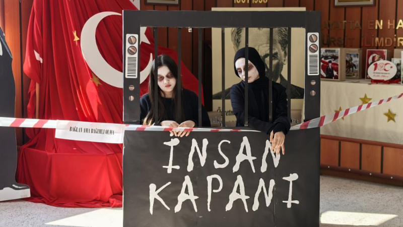 Bursa'da teknoloji bağımlılığına böyle dikkat çektiler