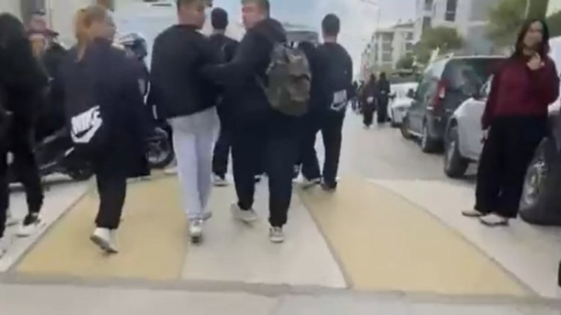 Bursa'da tepki çeken olay; Polis onu arıyor...