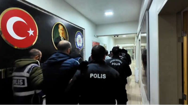 Bursa'da terör operasyonu; Tutuklandılar...