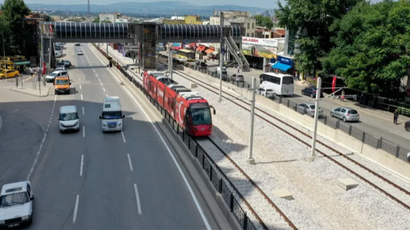 Bursa'da tramvay hattında arıza!