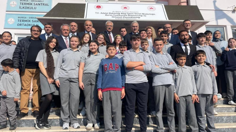 Bursa'da var mı onlardan mutlusu; Bilgisayar sevinci...