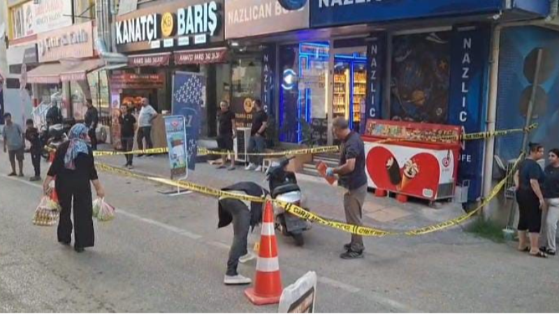 Bursa'da yanlış kişiyi vurdu, 2 kişi yaraladı
