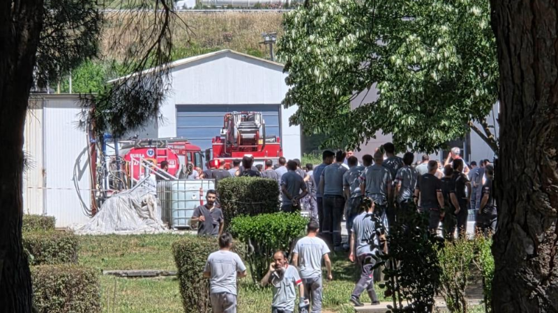 Bursa'da yat fabrikasında korku dolu anlar