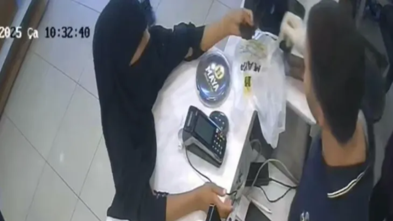 Bursa’da ‘yırtık para’ yöntemiyle dolandırıcılık!