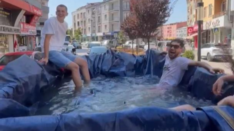 Bursa'da yok böyle keyif; Şehir turu yaptılar