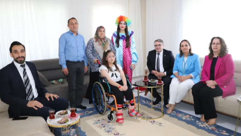 Bursa'da yüzleri gülümseten proje!