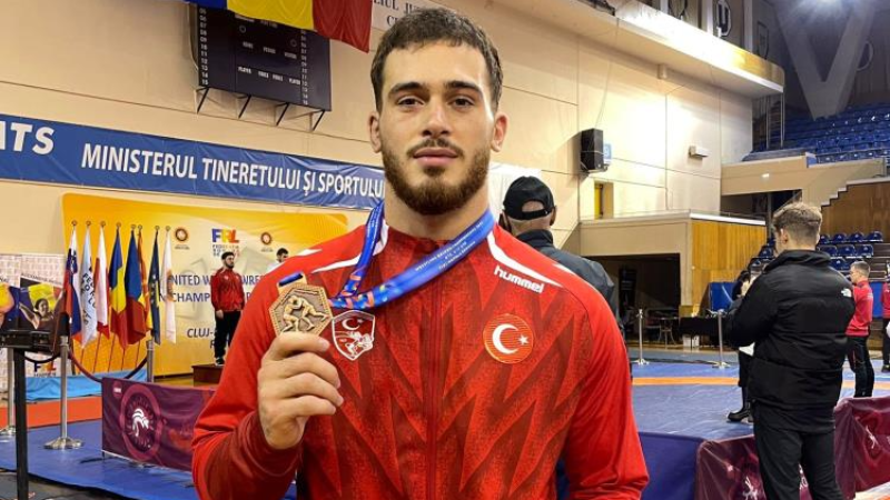 Bursalı güreşçi Balkan şampiyonu oldu