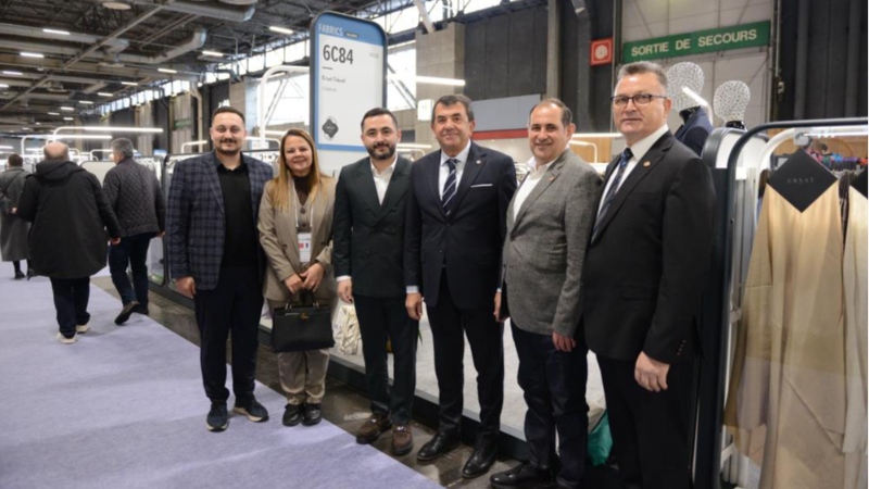 Bursalı tekstilciler Fransa'ya damga vurdu