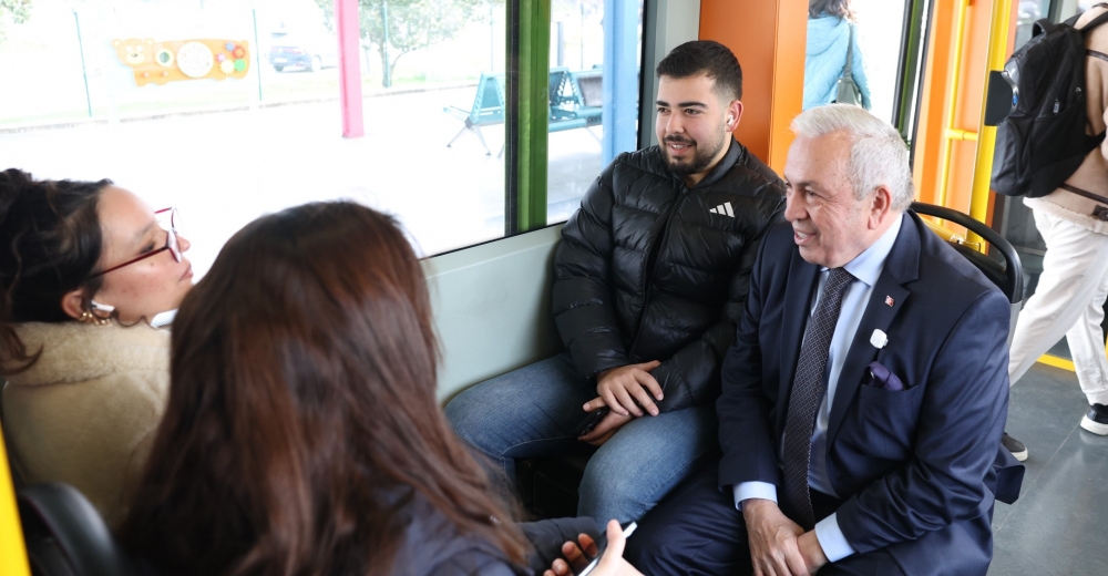 Bursalılara sabahın ilk saatlerinde metroda sürpriz!