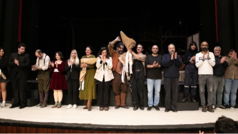 Bursalıların alkış yağmuruna tuttuğu oyun!