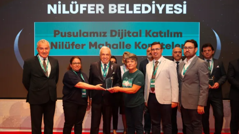 Bursa'nın ödüle doymayan belediyesi!