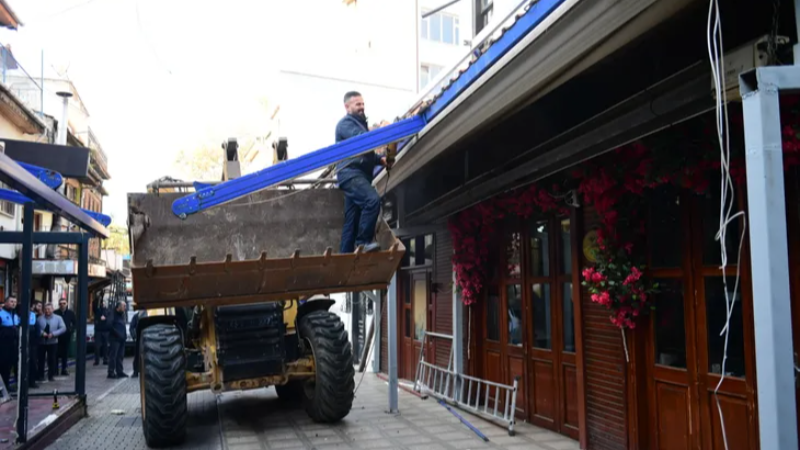 Bursa'nın tarihi Arap Şükrü Sokağı'nda neler oluyor?