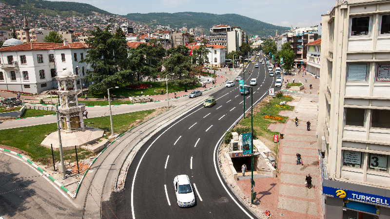 Bursa'nın ünlü caddesi 1 günlüğüne oyun ve spor alanına dönüşüyor!