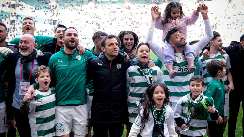 Bursaspor - Anadolu Üniversitesi maçı hangi gün? Saat kaçta? Hangi kanalda?