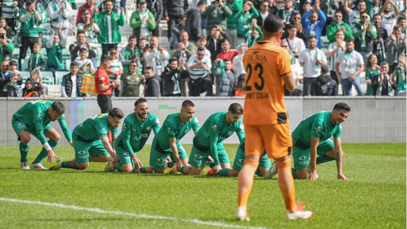 Bursaspor 307 gündür maç kaybetmiyor