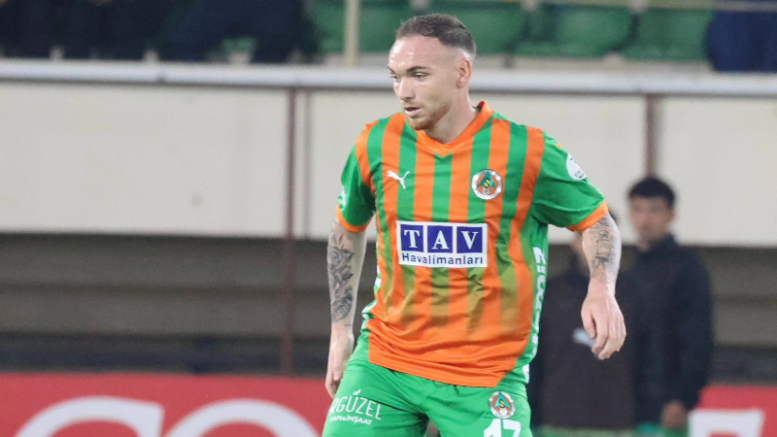 Bursaspor'a Alanyaspor'dan orta saha!