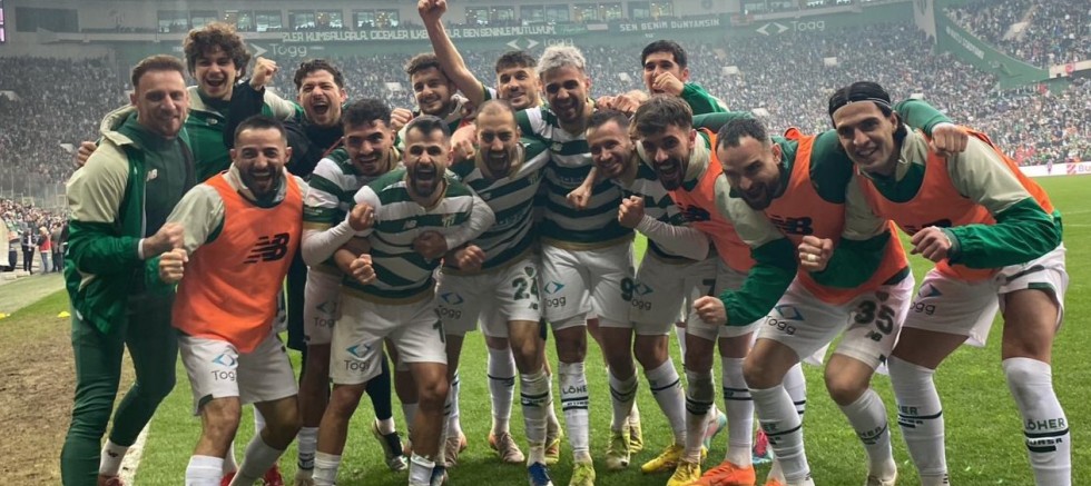 Bursaspor artık şampiyon; Bekle bizi TFF 1.Lig...