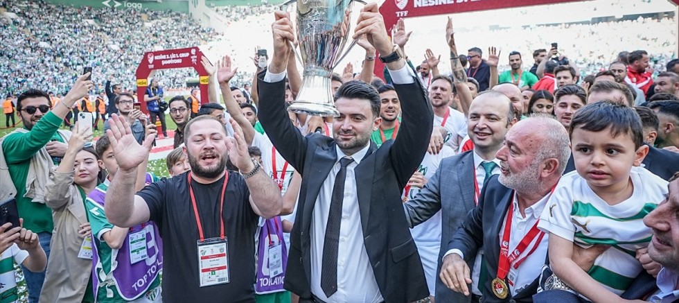 Bursaspor Başkanı Çelik; 'Borç bırakmadık'