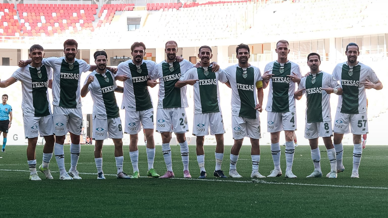 Bursaspor Başkanı Çelik, farklı galibiyeti nasıl yorumladı?
