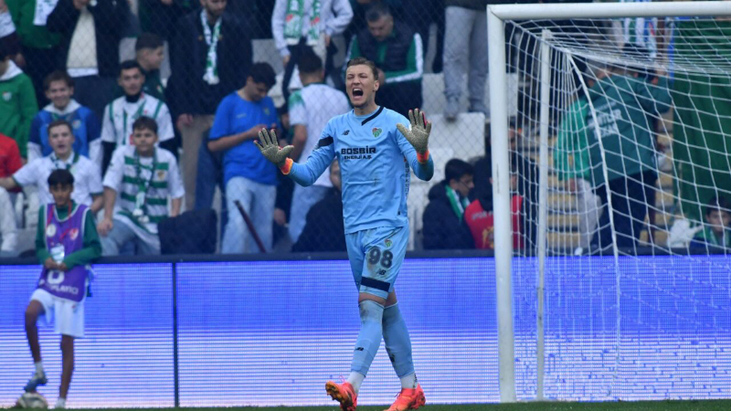 Bursaspor Başkanı Çelik’ten Kerem'e jest!