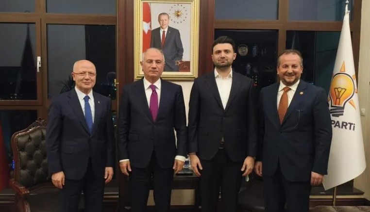 Bursaspor Başkanı Enes Çelik’ten teşekkür ziyareti