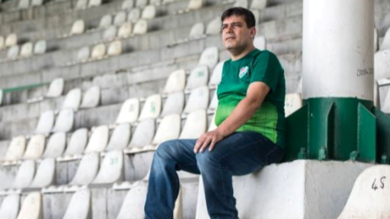 Bursaspor camiasını sarsan haber; Dualarımız seninle Mehmet Abi...
