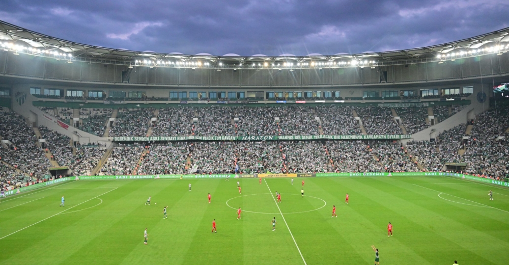 Bursaspor'da kombine yenileme devam ediyor! İşte güncel rakam...