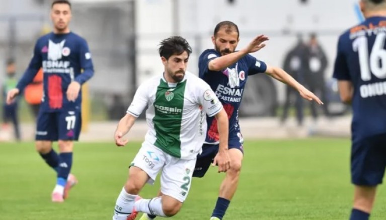 Bursaspor'dan hesapta olmayan kayıp!