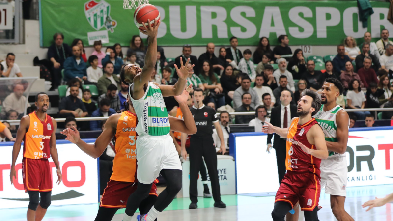 Bursaspor, Galatasaray'ı dize getirdi!