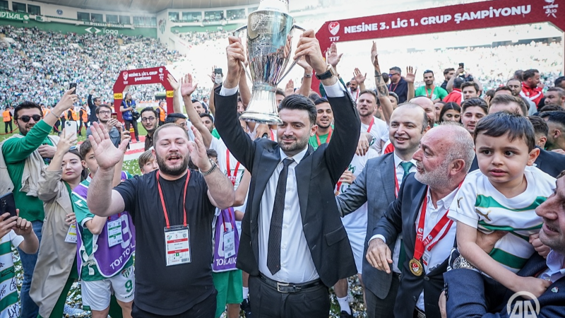 Bursaspor nasıl bir forvet alacak?