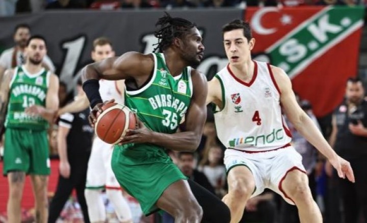 Bursaspor nefes kesen maçı son saniyede kaybetti!