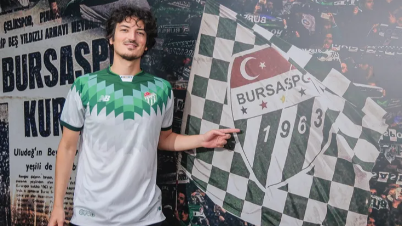 Bursaspor öz evladıyla yola devam ediyor