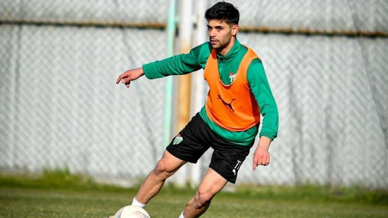 Bursaspor sıkı çalışıyor; Hedef Kütahya...
