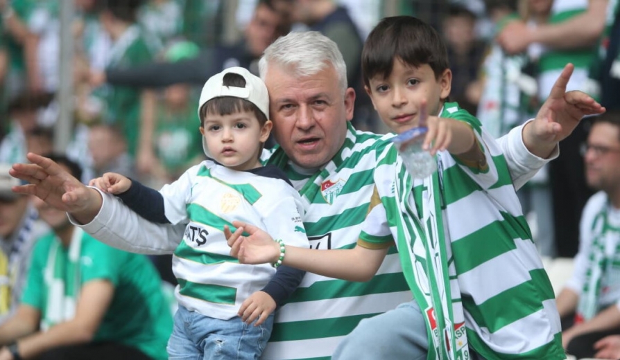 Bursaspor taraftarı rekorları alt üst etti!