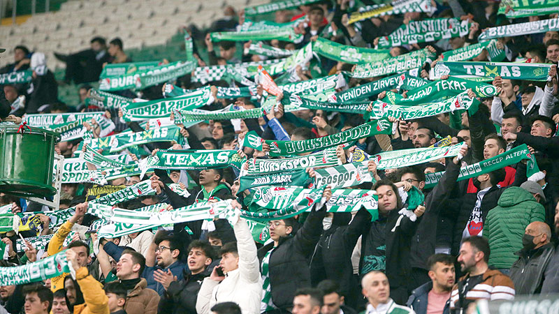 Bursaspor taraftarına şok haber!