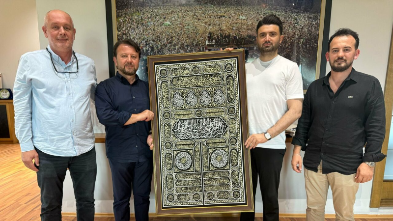 Bursaspor’a Yeşilipek Tekstil’den destek