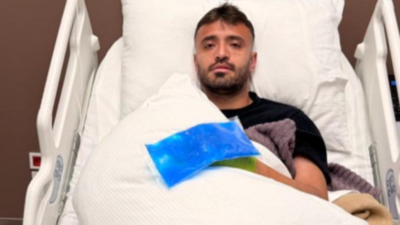 Bursaspor'da aylarca kırık eliyle oynadı! Lig bitti ameliyat oldu
