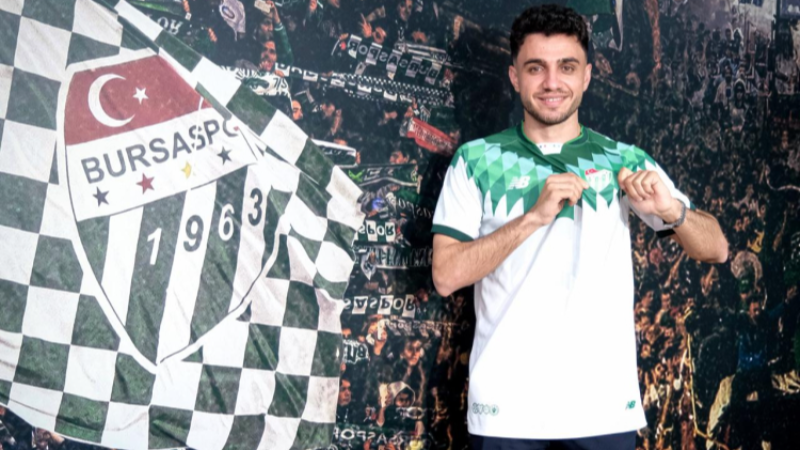 Bursaspor'da bir isim daha imzaladı!