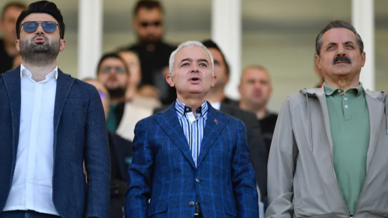 Bursaspor'da şok üstüne şok; Başkan kahroldu