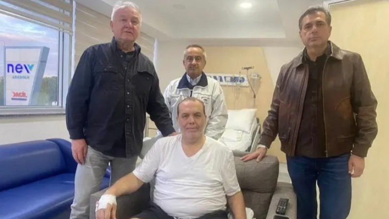 Bursaspor'un eski Başkanı Kamat'a geçmiş olsun ziyareti!