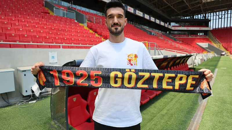 Bursaspor'un eski forveti Kasımpaşa'da