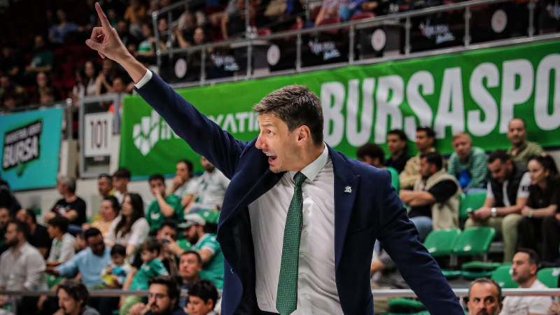 Bursaspor'un eski hocası Süper Lig’e döndü