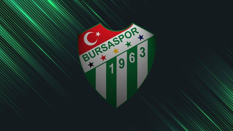 Bursaspor'un eski ismi futbola veda ediyor